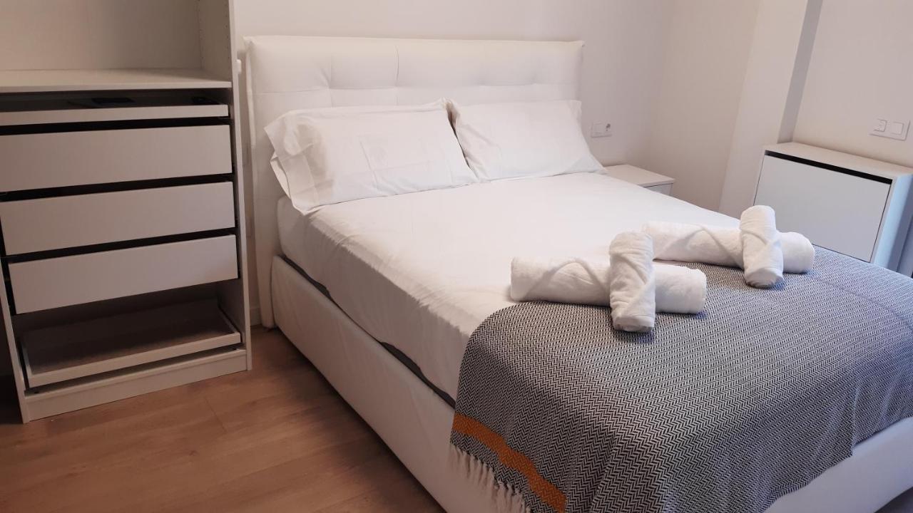 New Beside Sitges With Pool Beside Beach Vilanova i la Geltrú Εξωτερικό φωτογραφία