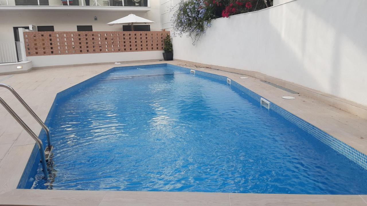New Beside Sitges With Pool Beside Beach Vilanova i la Geltrú Εξωτερικό φωτογραφία