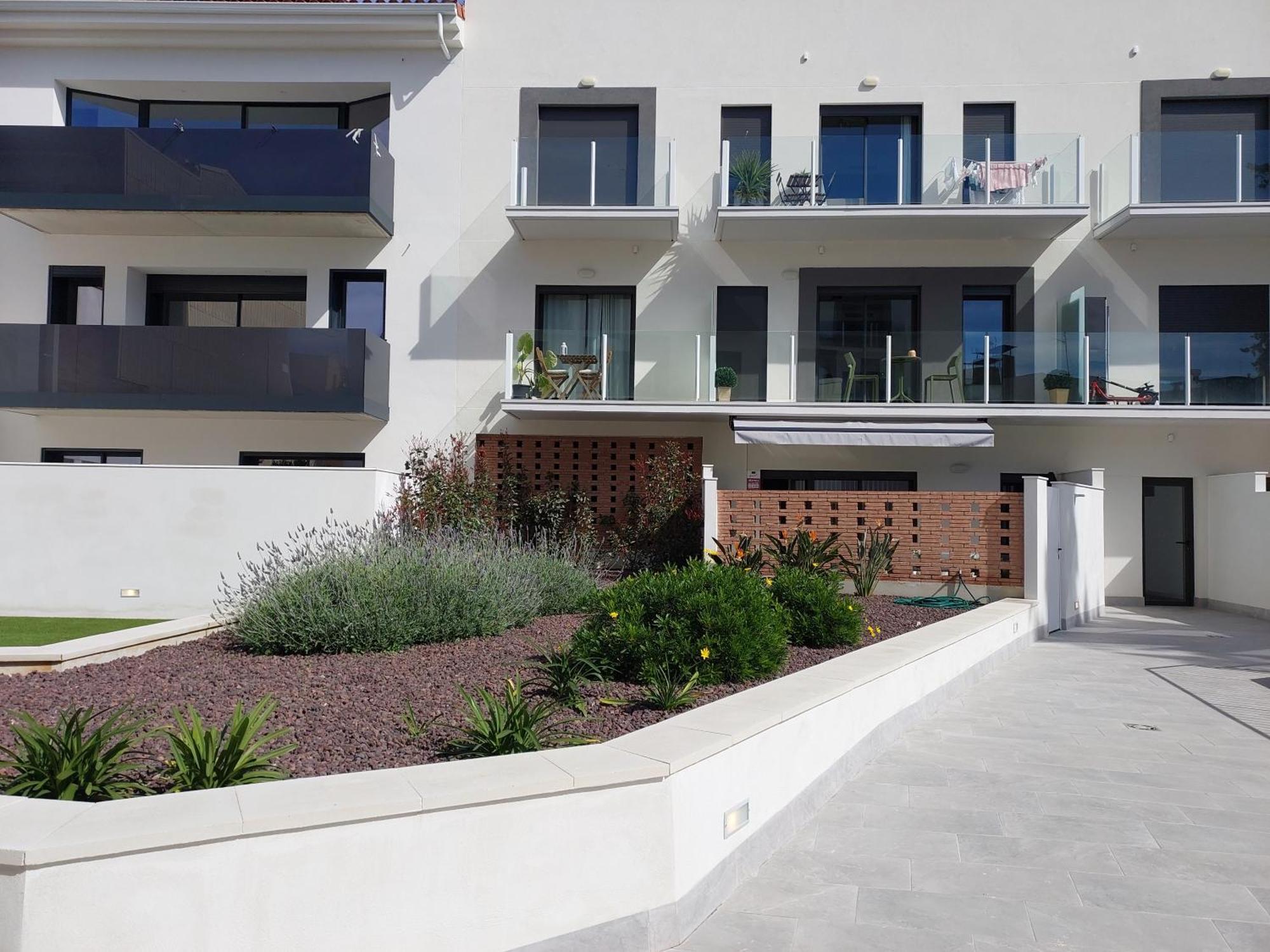 New Beside Sitges With Pool Beside Beach Vilanova i la Geltrú Εξωτερικό φωτογραφία